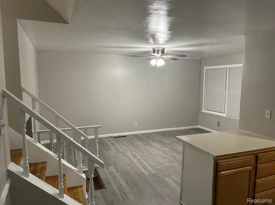 5825 Branch Road Flint, MI 48506 - Photo 7 of 23