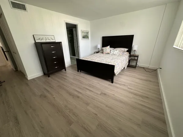 $2,500 | 141 Southeast 3rd Avenue, Unit 203, Dania Beach, FL 33004