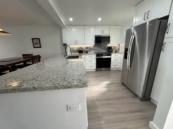 $2,500 | 141 Southeast 3rd Avenue, Unit 203, Dania Beach, FL 33004