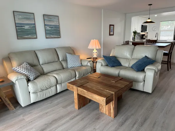 $2,500 | 141 Southeast 3rd Avenue, Unit 203, Dania Beach, FL 33004