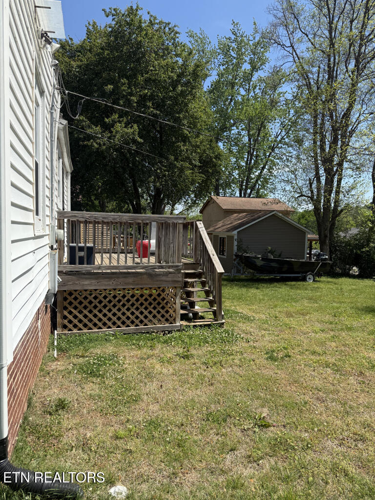 715 Ferry Street Loudon, TN 37774 - Photo 11 of 14 715-Ferry-Street-11