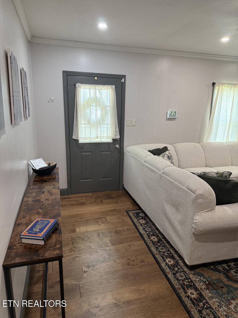 715 Ferry Street Loudon, TN 37774 - Photo 4 of 14 715-Ferry-Street-04