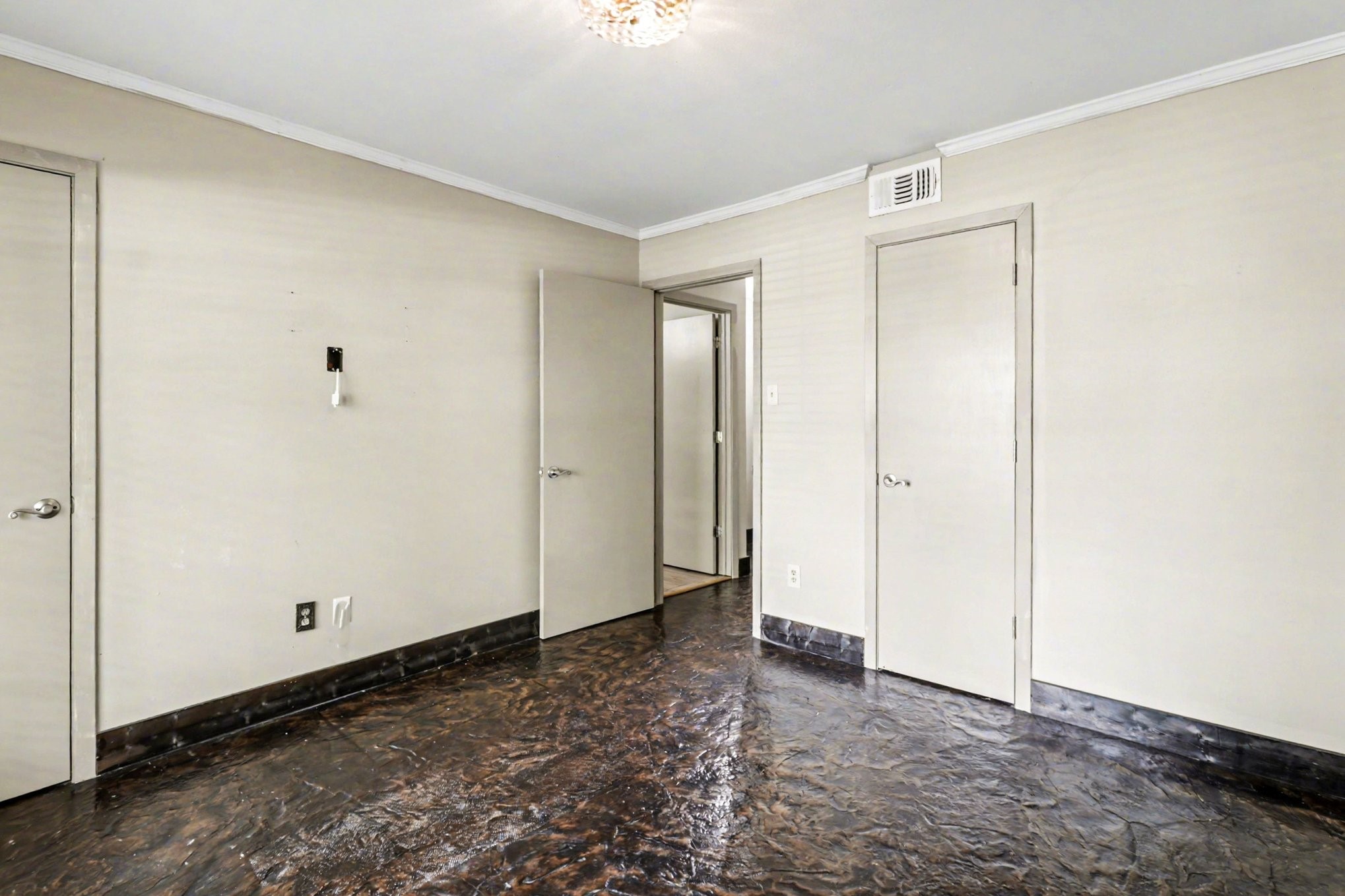 5251 Birdwood Road Houston, TX 77096 - Photo 23 of 35
