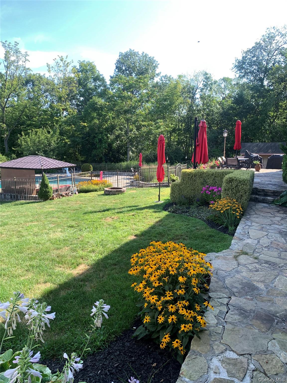 21 Bull Mine Road Chester, NY 10918 - Photo 44 of 48 Landscaped path