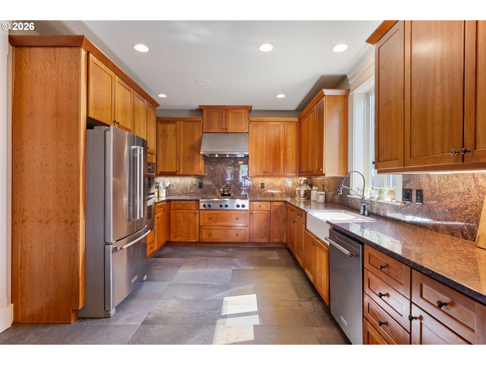 1046 Northwest Deerfern Loop Camas, WA 98607 - Photo 2 of 38