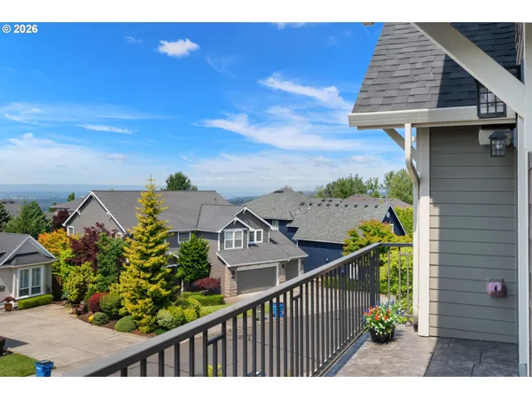 $1,289,900 | 1046 Northwest Deerfern Loop, Camas, WA 98607