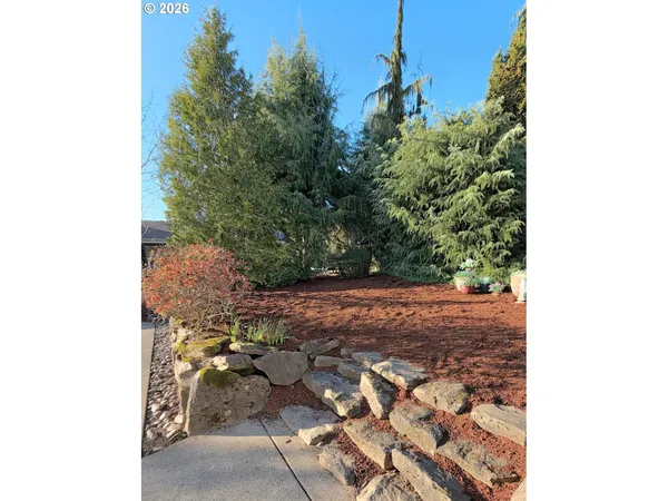 $1,289,900 | 1046 Northwest Deerfern Loop, Camas, WA 98607