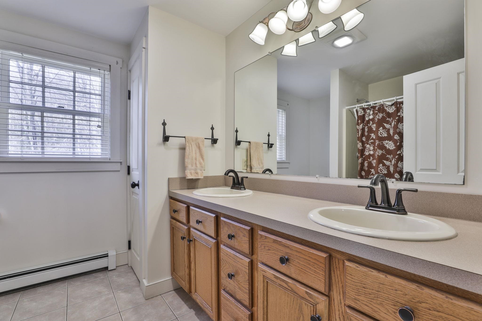 189 Carriage Road New Boston, NH 03070 - Photo 36 of 52