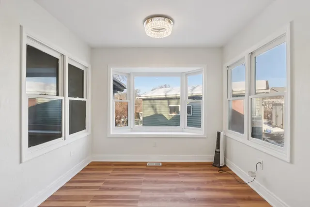 $275,000 | 26814 North Genesee Street, Wauconda, IL 60084