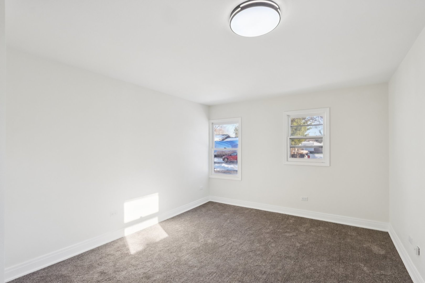 26814 North Genesee Street Wauconda, IL 60084 - Photo 15 of 34 an empty room with windows