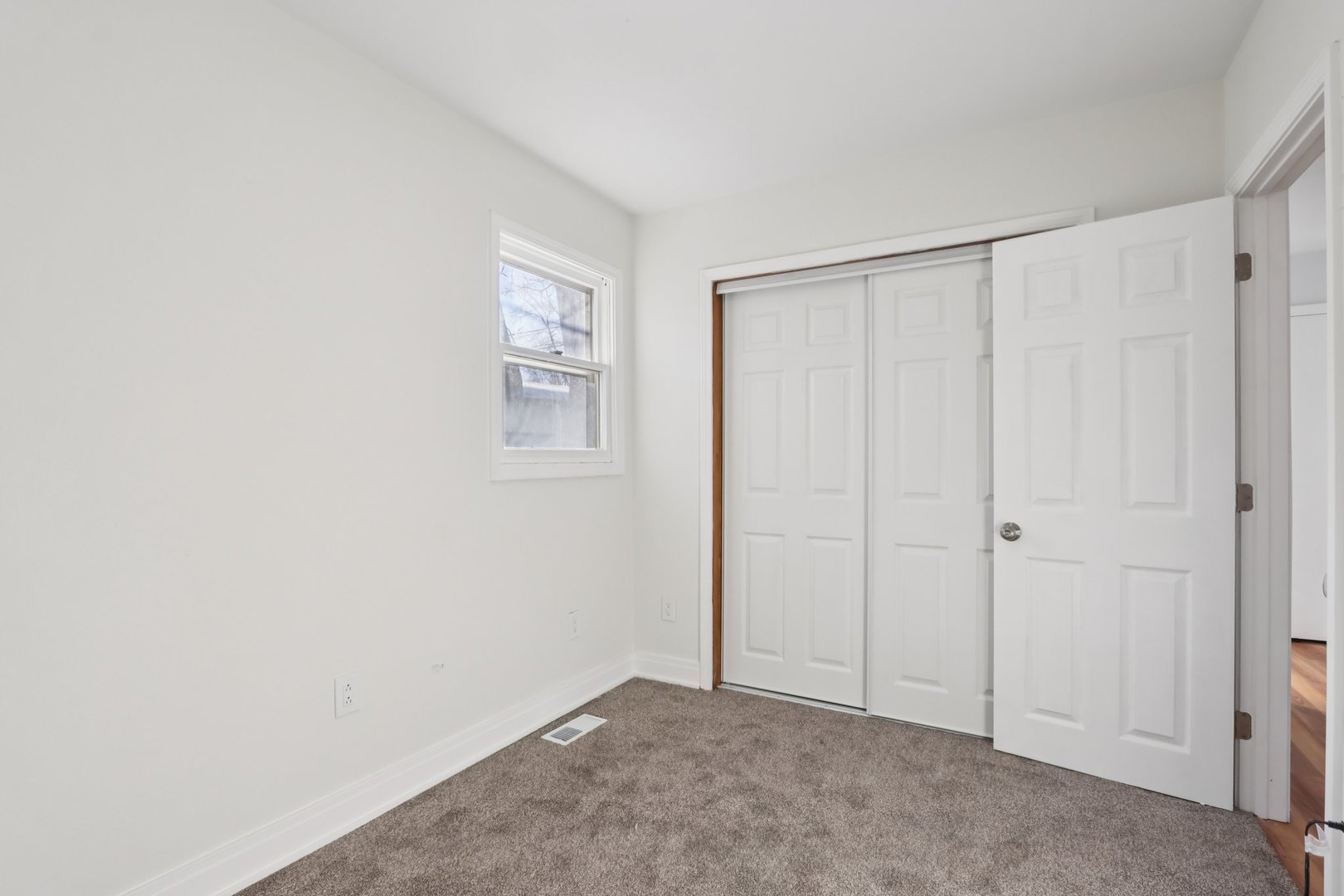 26814 North Genesee Street Wauconda, IL 60084 - Photo 18 of 34 a view of an empty room