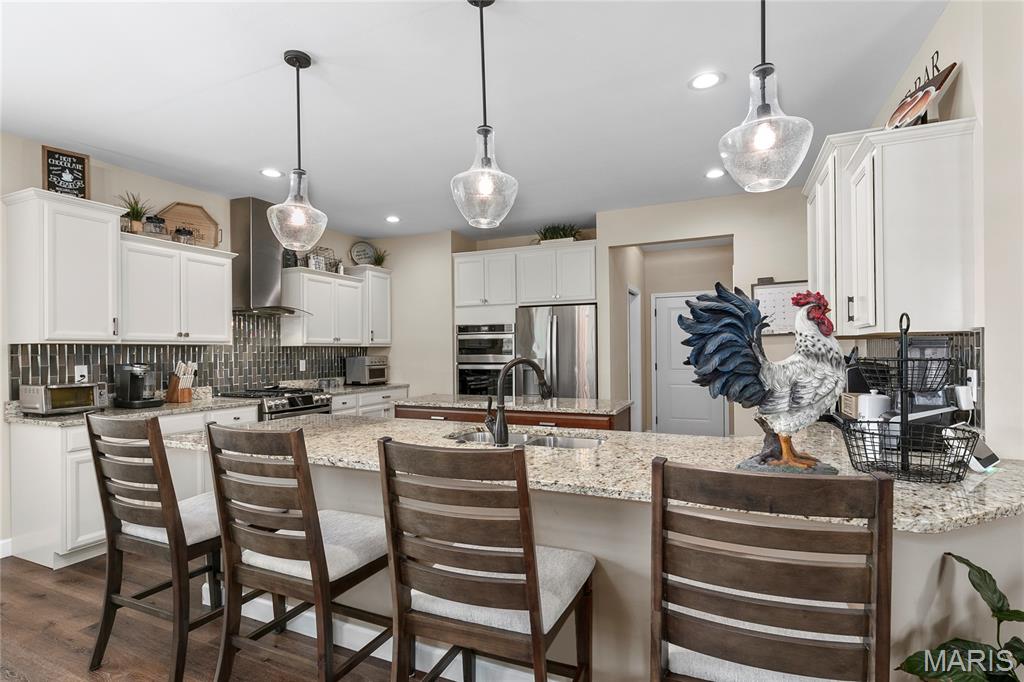 7000 Windstar Court O'Fallon, IL 62269 - Photo 2 of 46