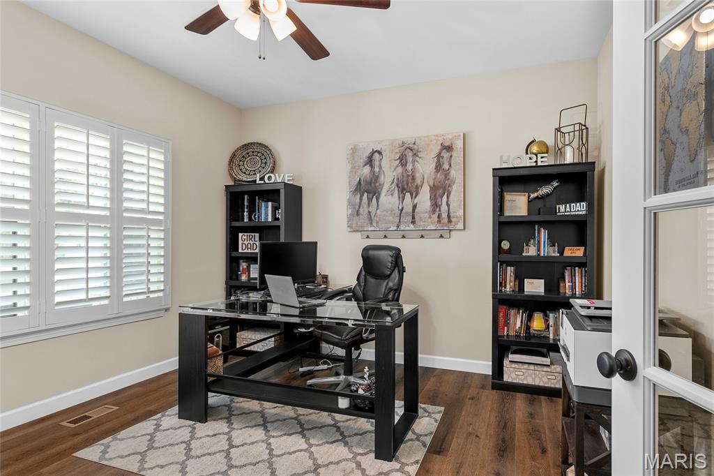 7000 Windstar Court O'Fallon, IL 62269 - Photo 5 of 46