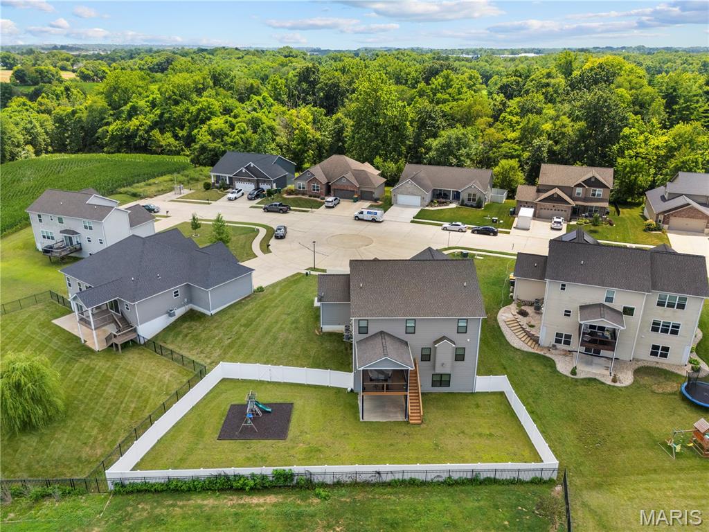 7000 Windstar Court O'Fallon, IL 62269 - Photo 10 of 46