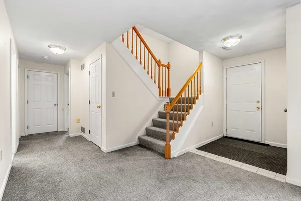 $460,000 | 101 Brickett Hill Circle, Unit 101, Haverhill, MA 01830