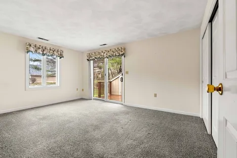 $439,500 | 101 Brickett Hill Circle, Unit 101, Haverhill, MA 01830