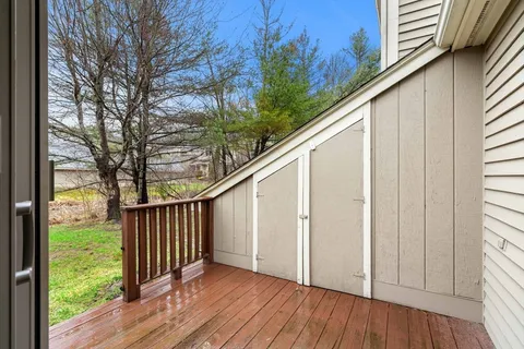 $439,500 | 101 Brickett Hill Circle, Unit 101, Haverhill, MA 01830
