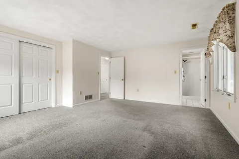 $439,500 | 101 Brickett Hill Circle, Unit 101, Haverhill, MA 01830
