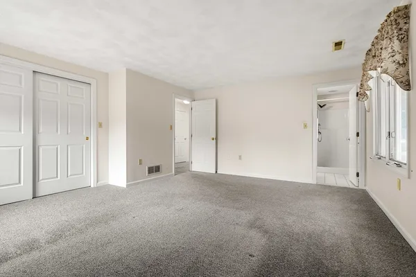 $460,000 | 101 Brickett Hill Circle, Unit 101, Haverhill, MA 01830