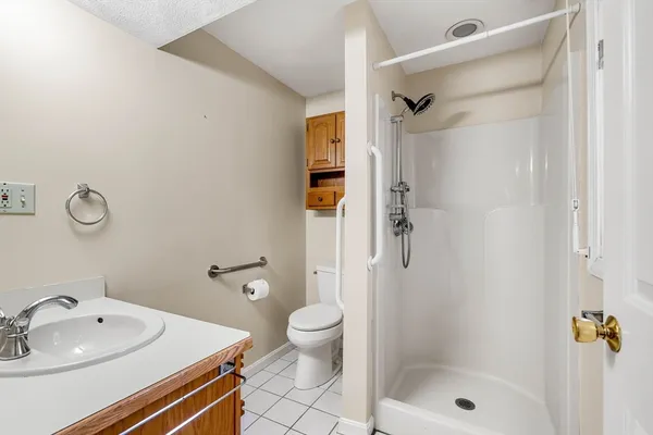 $460,000 | 101 Brickett Hill Circle, Unit 101, Haverhill, MA 01830