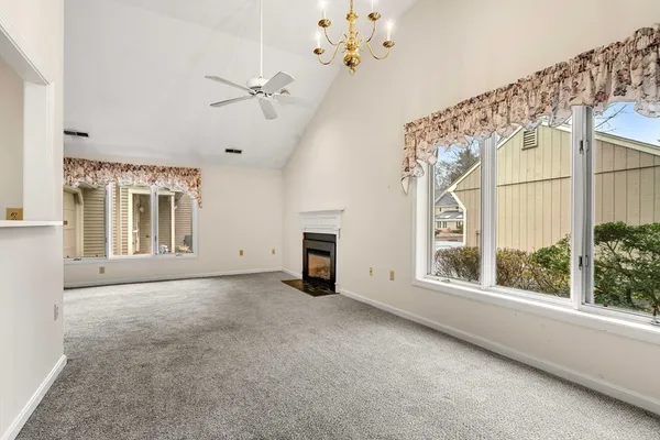 $460,000 | 101 Brickett Hill Circle, Unit 101, Haverhill, MA 01830