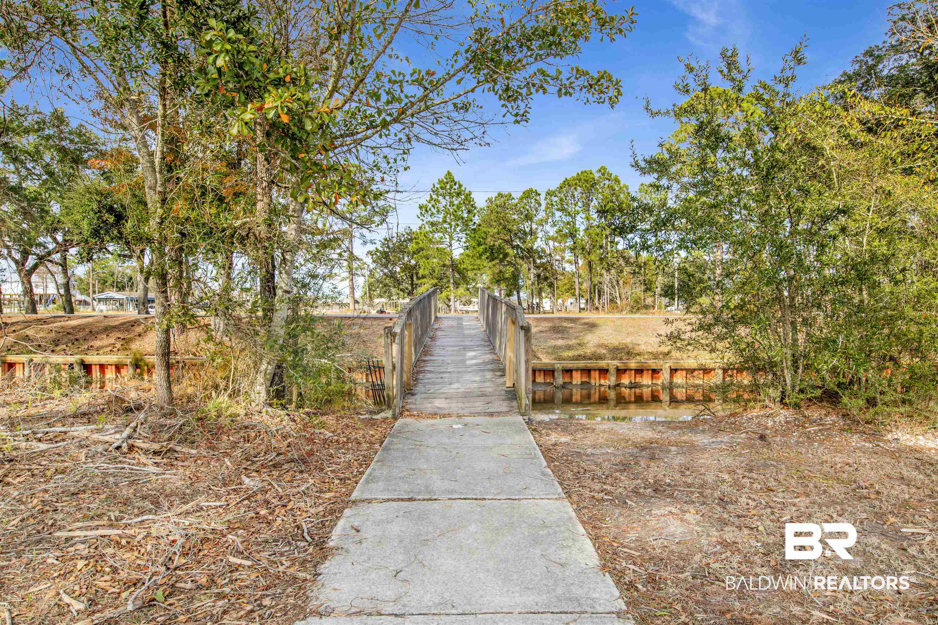 4625 Spinnaker Way Orange Beach, AL 36561 - Photo 28 of 33 Walk area to the water