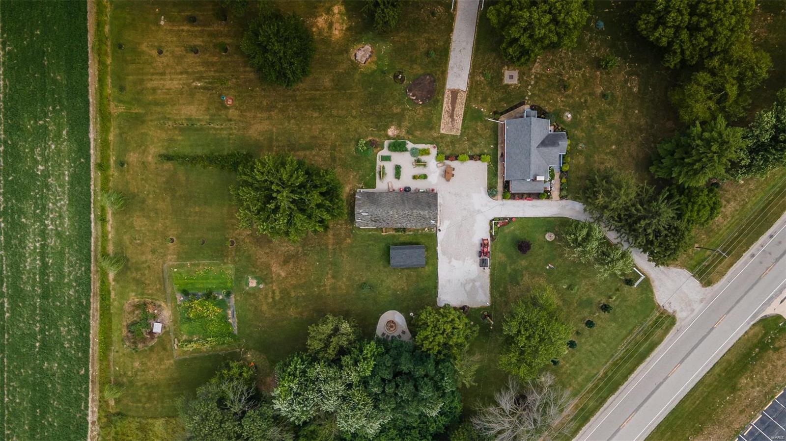 3992 Fosterburg Road Alton, IL 62002 - Photo 50 of 51