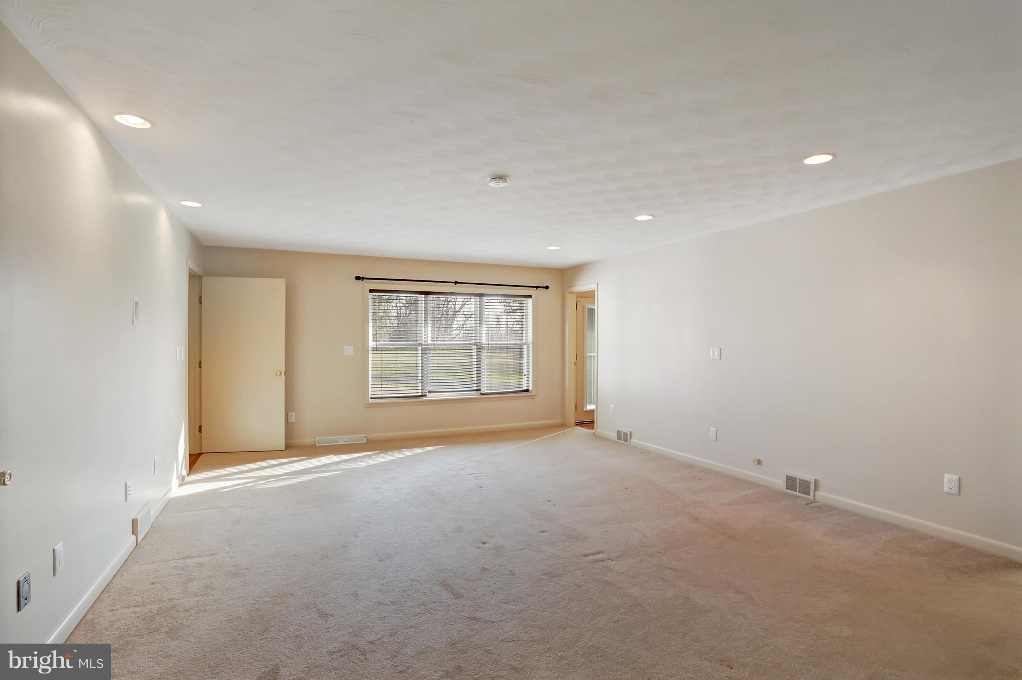 802 Valley Road Marysville, PA 17053 - Photo 22 of 64 Owner's suite
