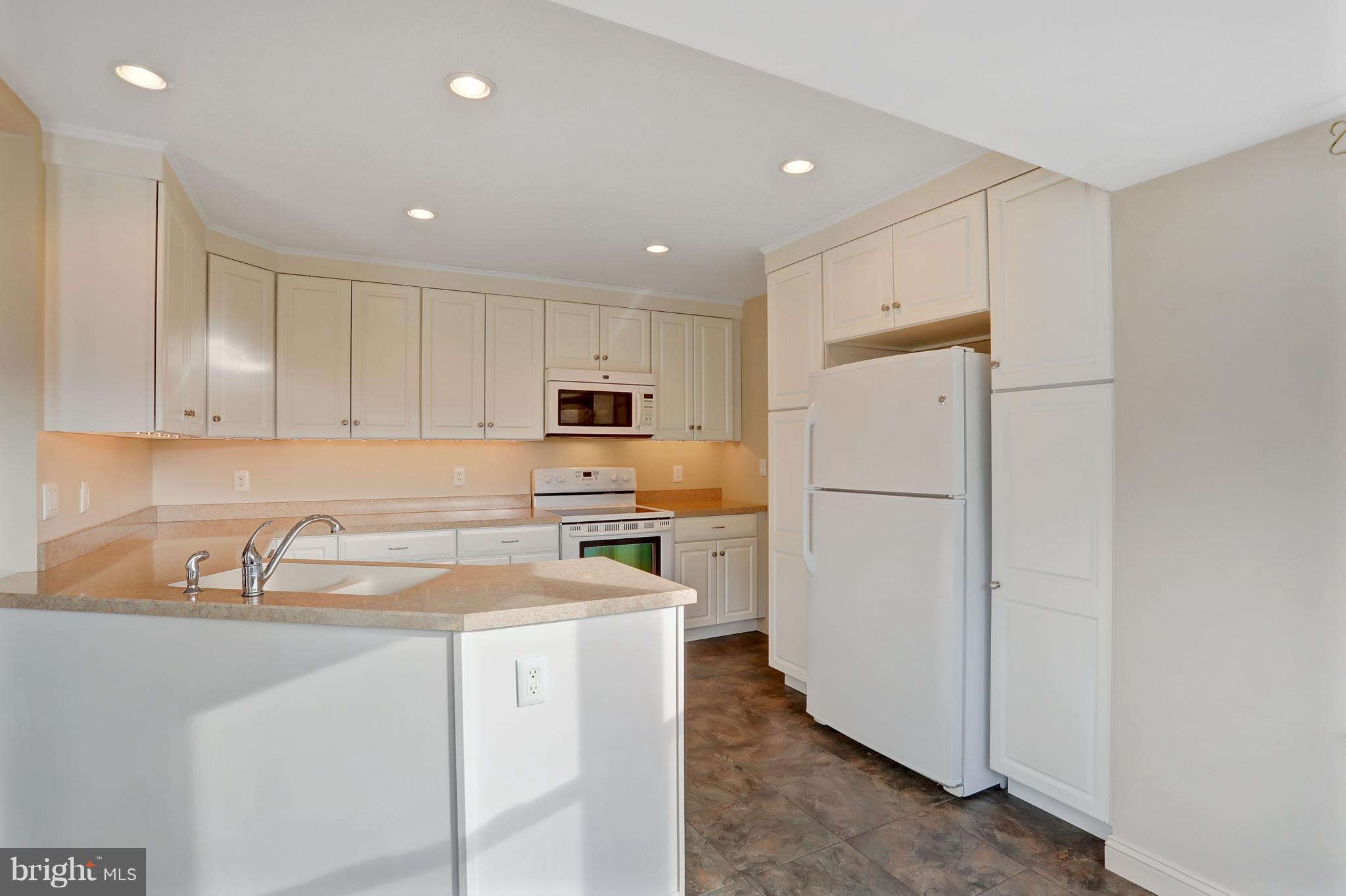 802 Valley Road Marysville, PA 17053 - Photo 8 of 64 Recessed lighting and under cabinet lighting.