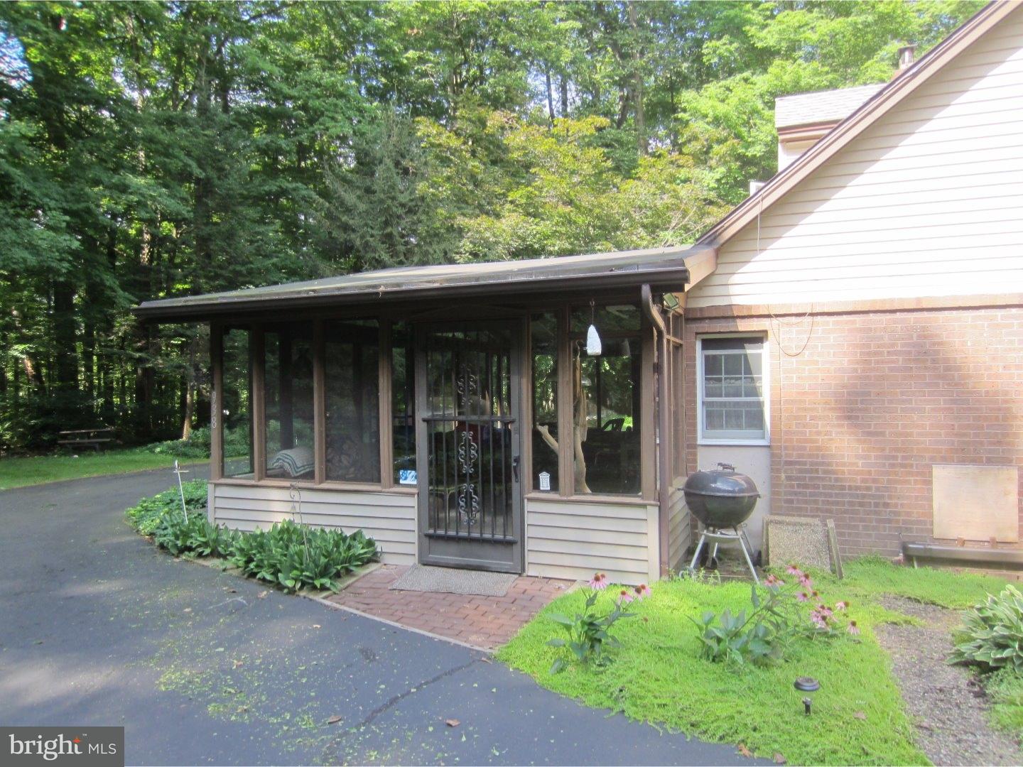 936 West Thatcher Road Quakertown, PA 18951 - Photo 18 of 24 Exterior