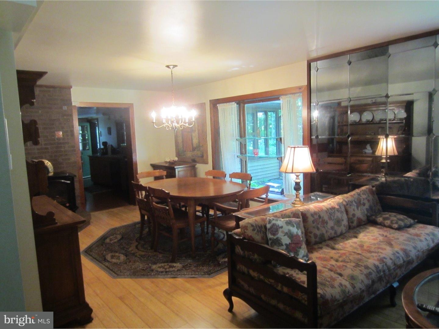 936 West Thatcher Road Quakertown, PA 18951 - Photo 20 of 24 Living Room