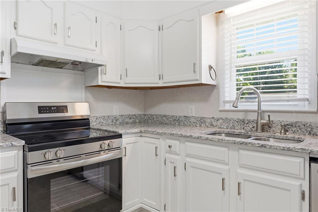 850 Minorcas Road Winston-Salem, NC 27106 - Photo 14 of 37