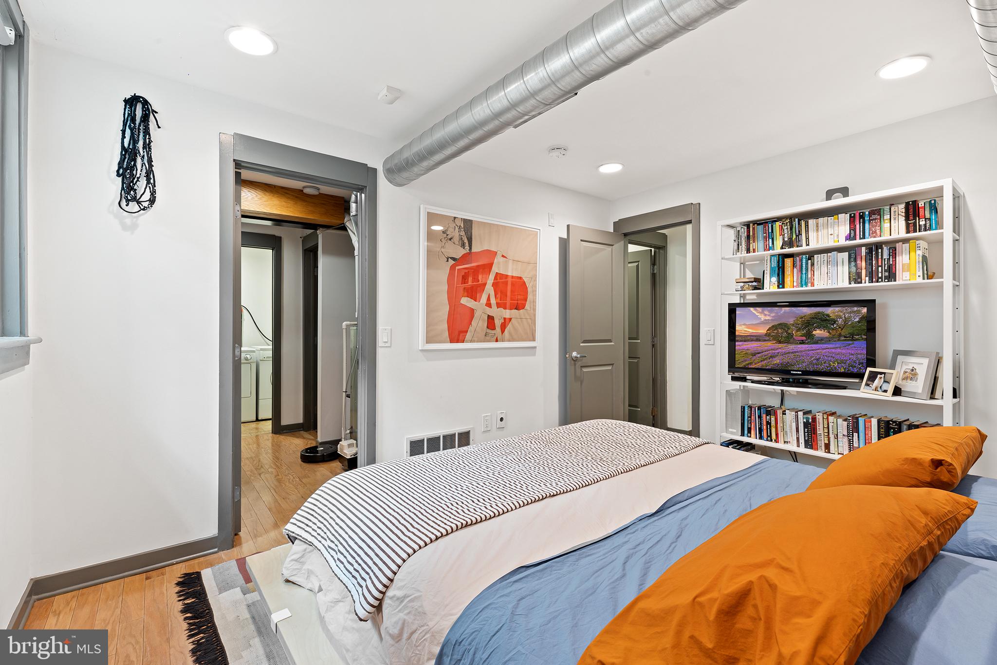 617 Reed Street, Unit 100 Philadelphia, PA 19147 - Photo 18 of 24