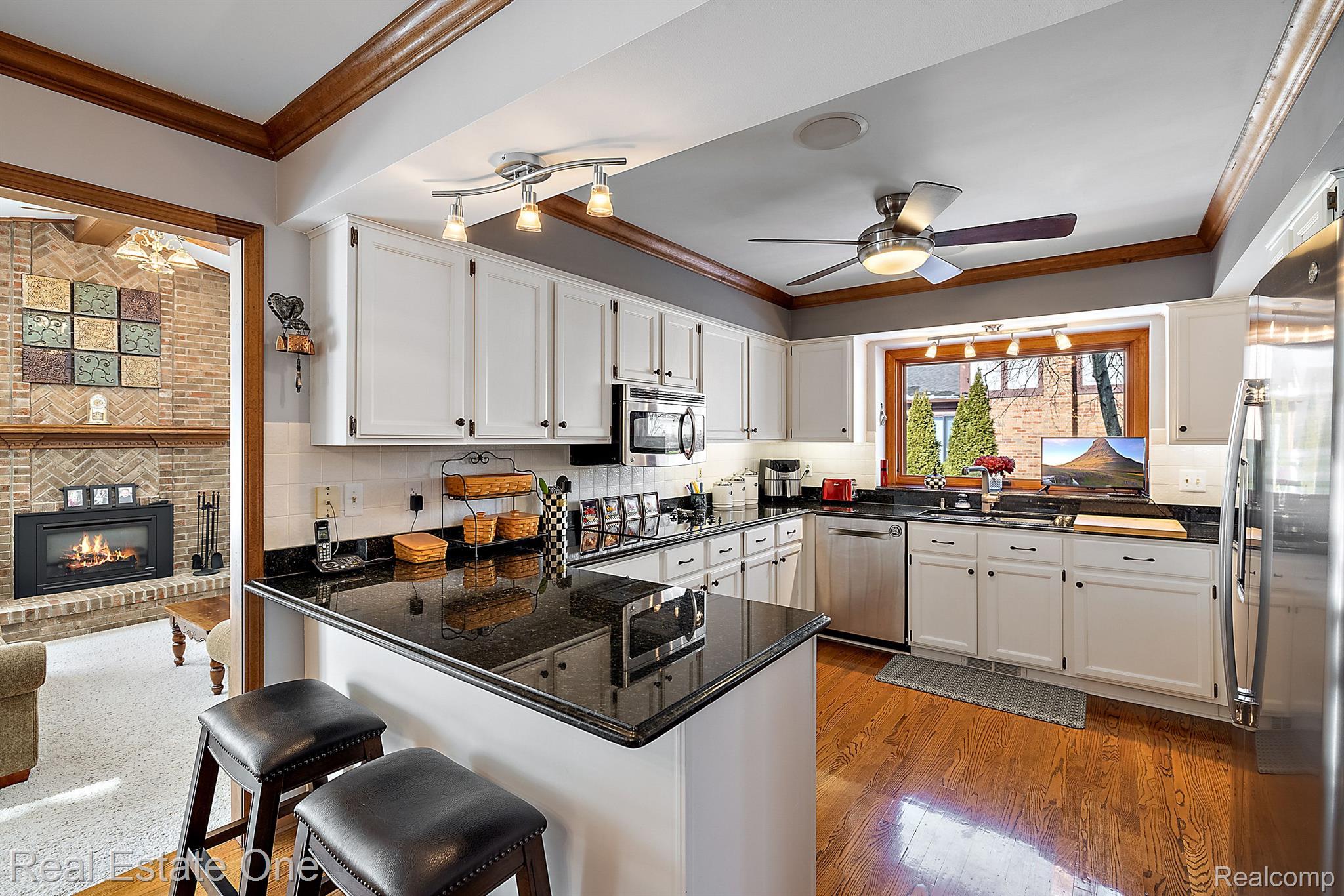1276 Pembroke Drive Rochester, MI 48307 - Photo 16 of 49 Gallery Image 16