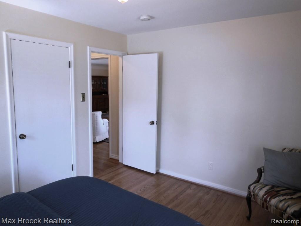 82 Maplefield Road Pleasant Ridge, MI 48069 - Photo 19 of 26 Second Bedroom