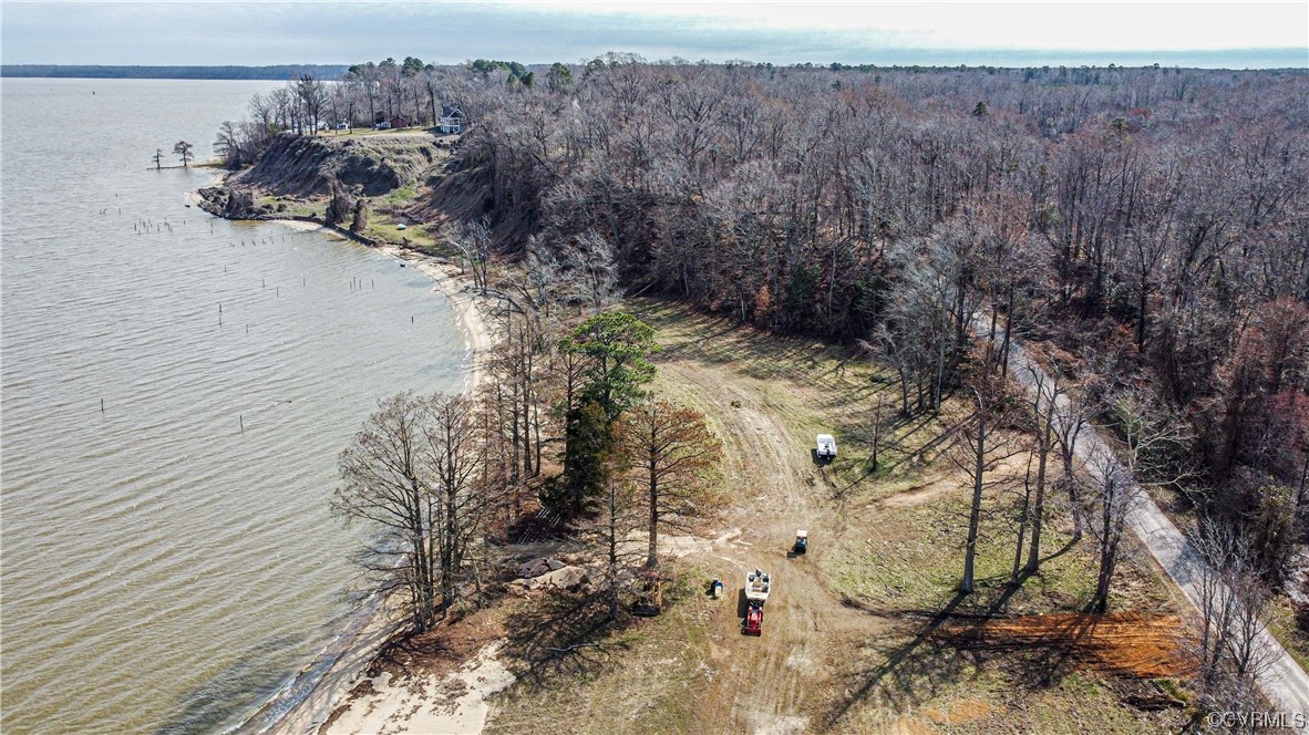 Lot 10 Sunken Meadow Rd Spring Grove Spring Grove, VA 23881 - Photo 10 of 15 a view of a dry yard with wooden fence