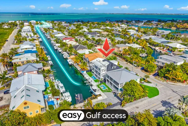 $4,200,000 | 3 Evergreen Avenue, Key Haven, FL 33040