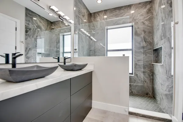 $4,200,000 | 3 Evergreen Avenue, Key Haven, FL 33040