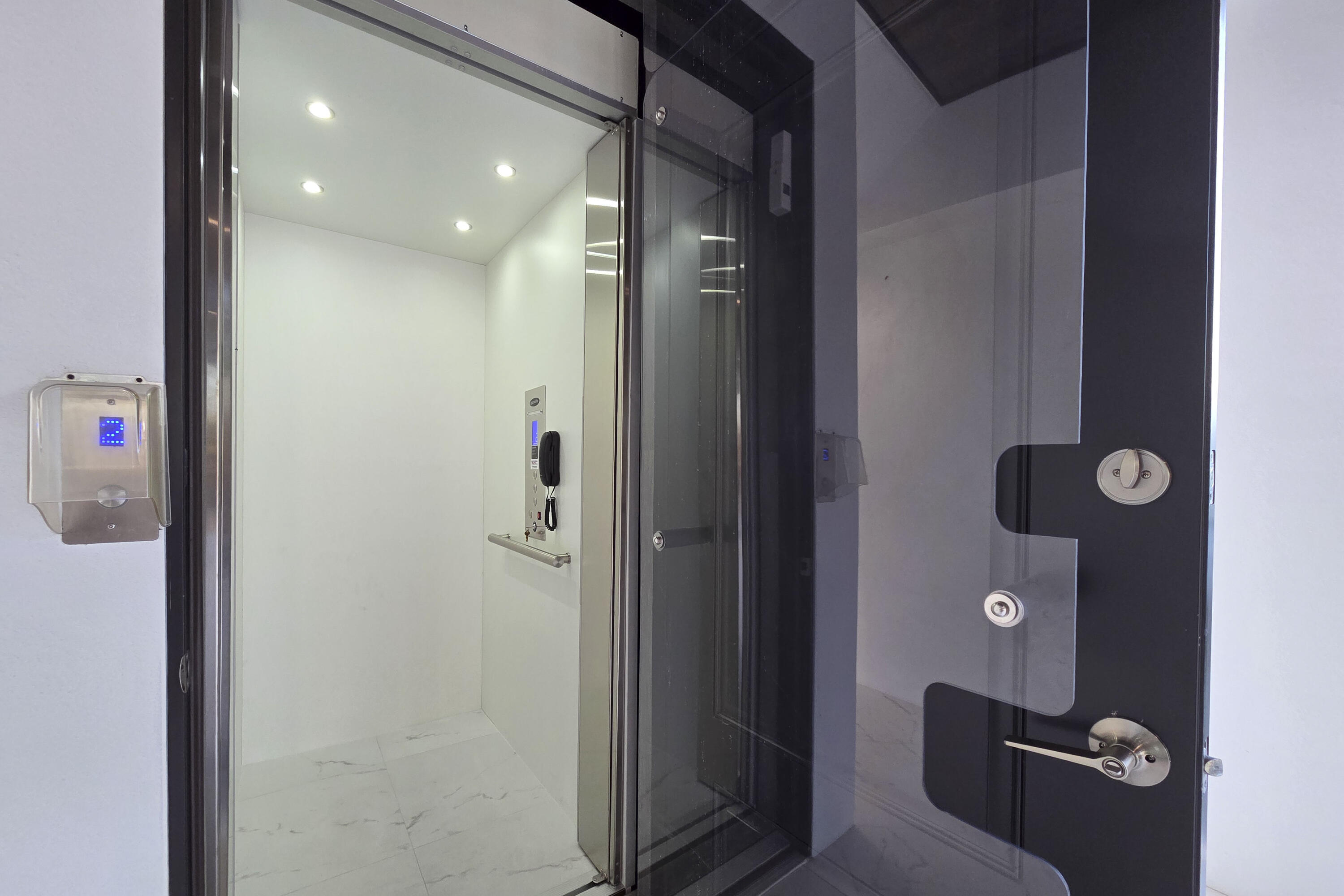 3 Evergreen Avenue Key Haven, FL 33040 - Photo 37 of 75 Elevator