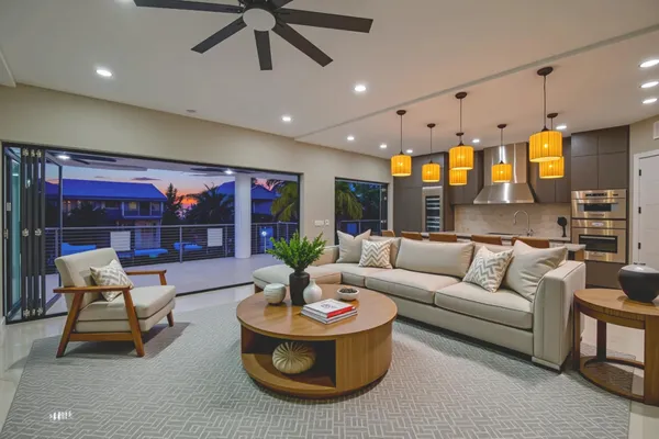 $4,200,000 | 3 Evergreen Avenue, Key Haven, FL 33040