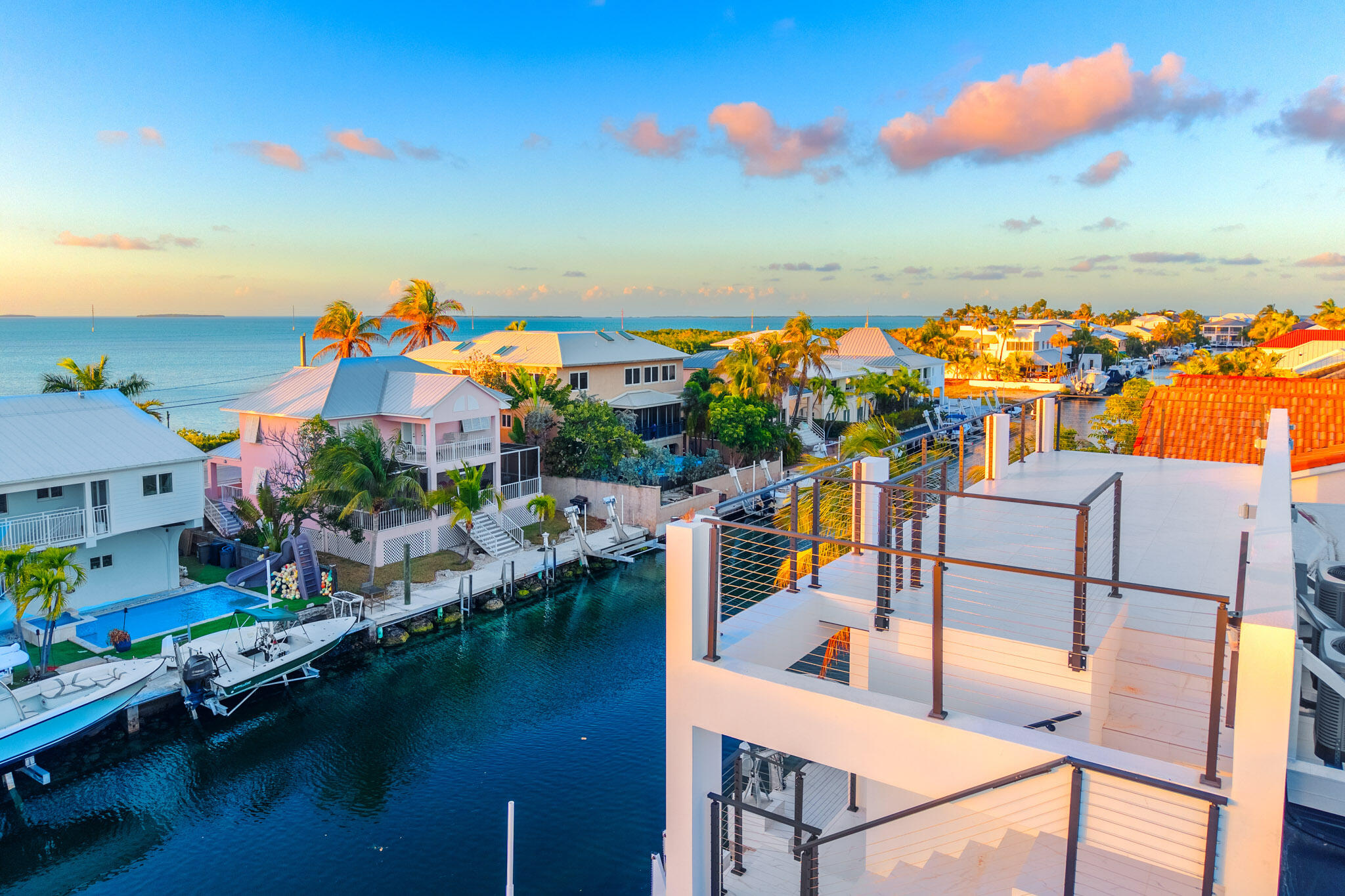 3 Evergreen Avenue Key Haven, FL 33040 - Photo 10 of 75 Roof top deck
