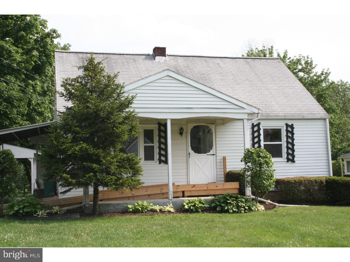 7002 Passer Road Coopersburg, PA 18036 - Photo 1 of 17 Gallery Image 1