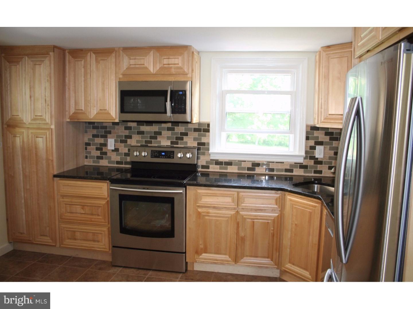 7002 Passer Road Coopersburg, PA 18036 - Photo 7 of 17 Gallery Image 7