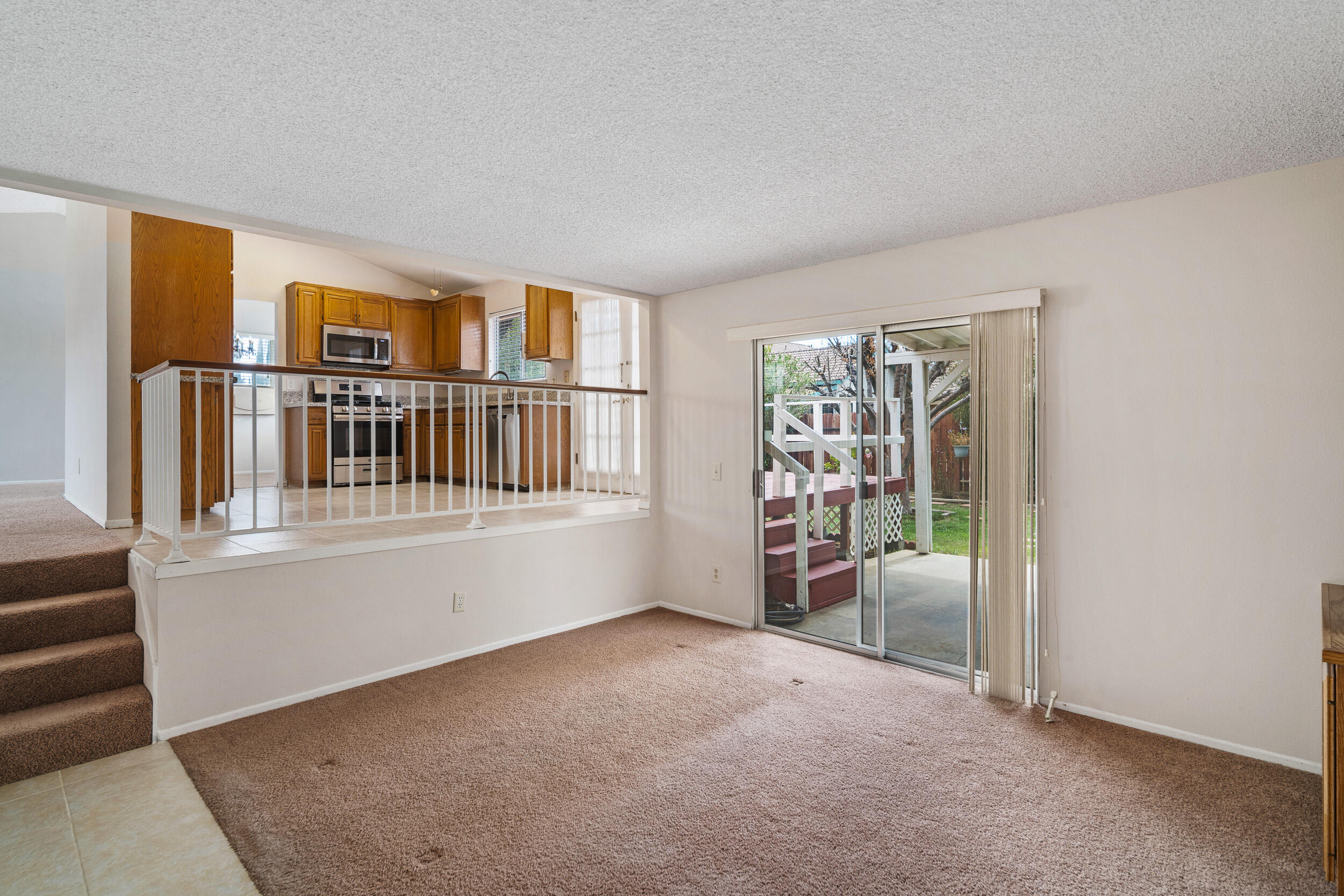 1318 Kings Road Palmdale, CA 93551 - Photo 13 of 36 Kings-13