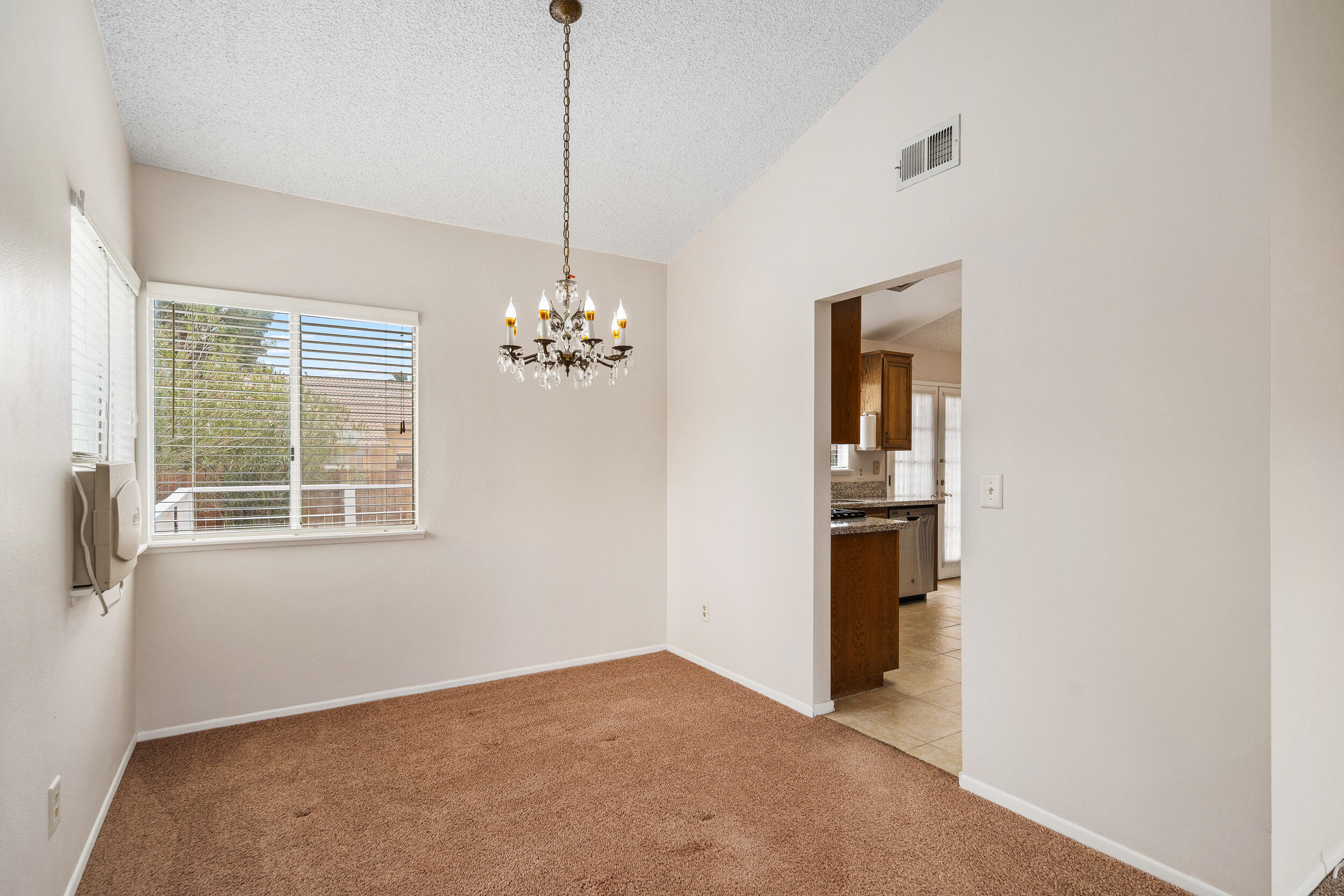 1318 Kings Road Palmdale, CA 93551 - Photo 8 of 36 Kings-08