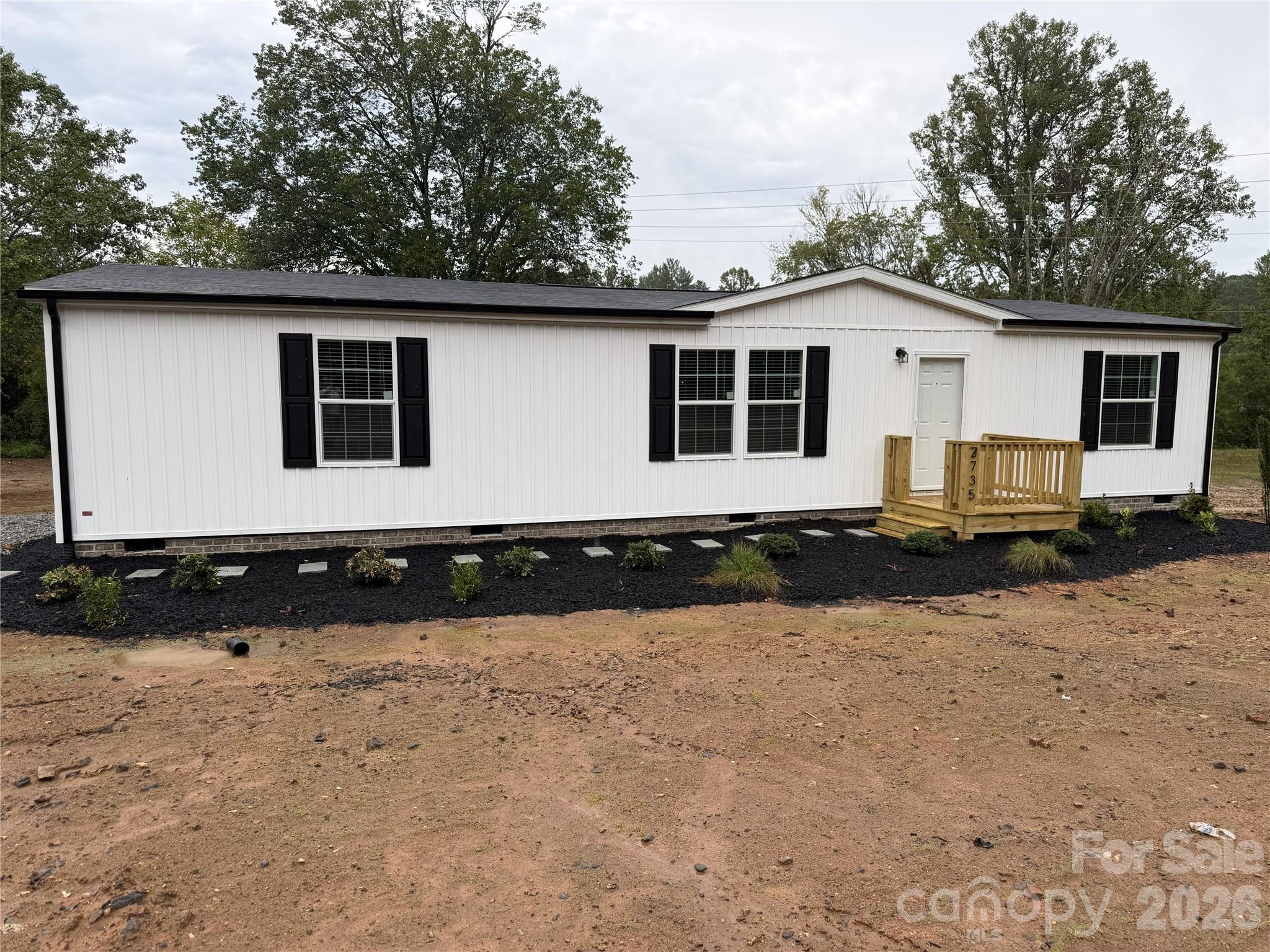 2735 Piney Road Morganton, NC 28655 - Photo 2 of 30 Gallery Image 2