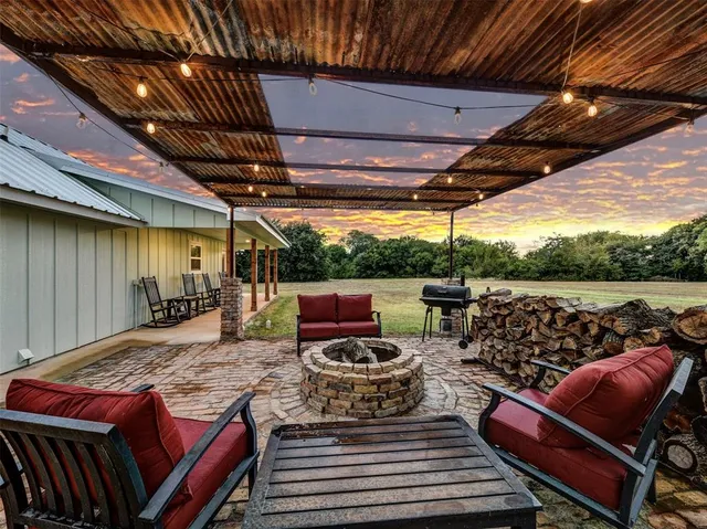 a outdoor space with sitting space