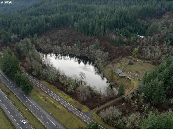 $1,500,000 | 820 Frontage Road, Cascade Locks, OR 97014
