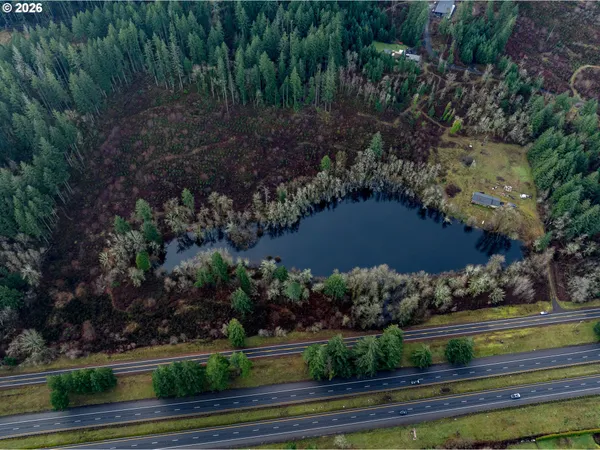 $1,500,000 | 820 Frontage Road, Cascade Locks, OR 97014