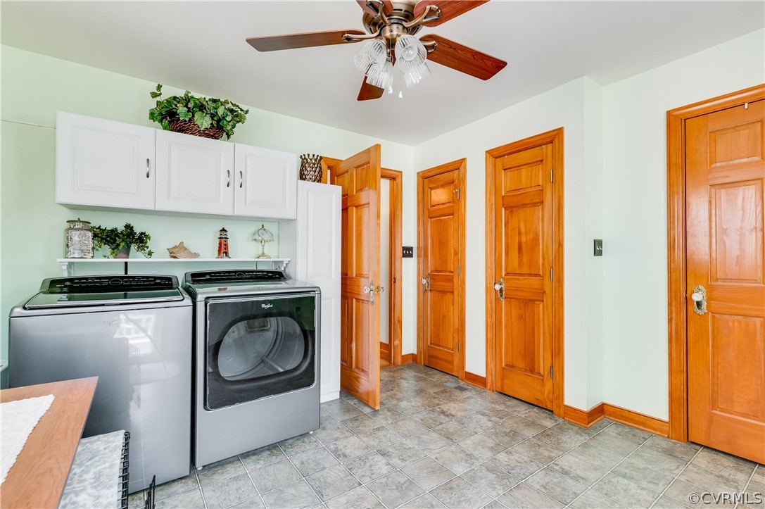 19070 Halifax Road Carson, VA 23830 - Photo 17 of 43 a utility room with dryer and washer